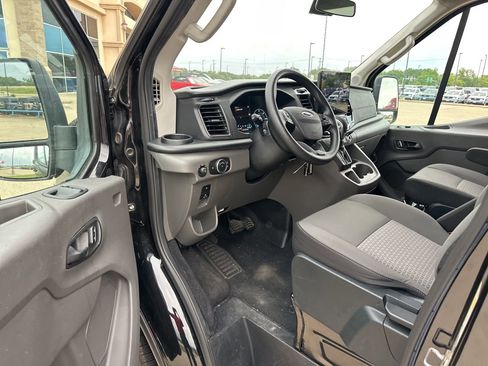 Used 2023 Ford Transit 350 XLT image 11