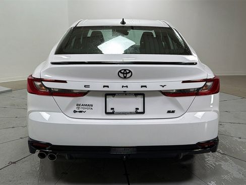 New 2026 Toyota Camry Hybrid image 4