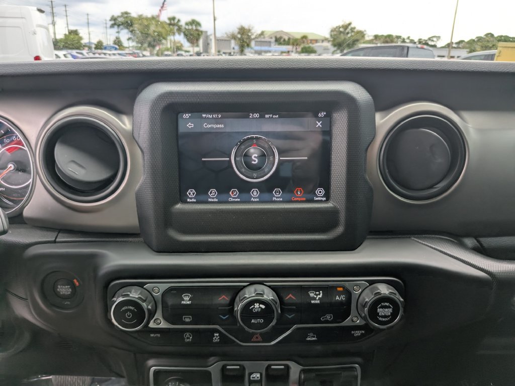Used 2020 Jeep Gladiator Sport w/ Quick Order Package 24S AWD/4WD image 23