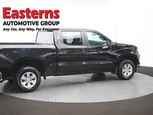 Used 2025 Chevrolet Silverado 1500 LT AWD/4WD image 44