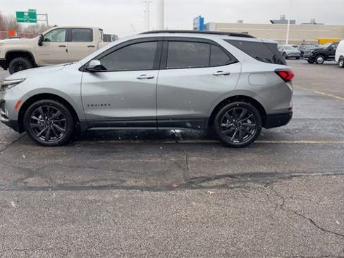 Certified 2024 Chevrolet Equinox RS w/ LPO, Floor Liner Package image 5