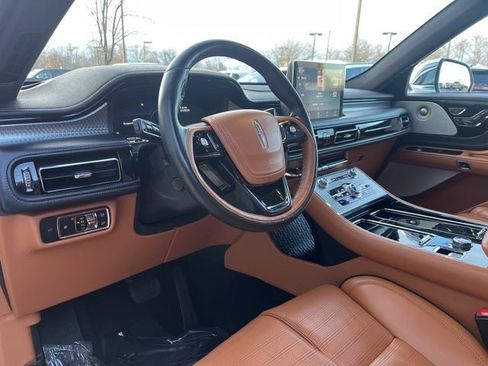 Used 2020 Lincoln Aviator Black Label w/ Dynamic Handling Package image 28
