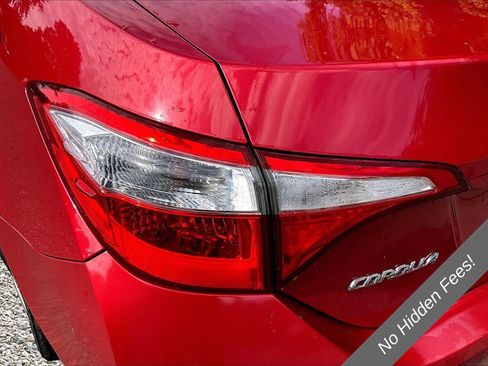 Used 2014 Toyota Corolla LE FWD image 27