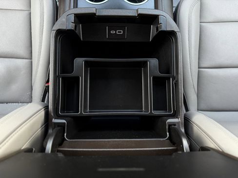 Certified 2022 GMC Yukon XL SLT w/ SLT Premium Package image 19