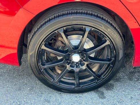 Used 2017 MAZDA MAZDA3 Touring w/ Popular Equipment Package FWD image 10