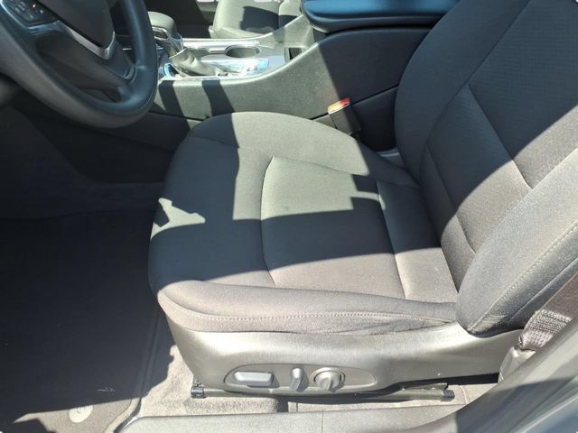 Used 2024 Chevrolet Malibu LT FWD image 16