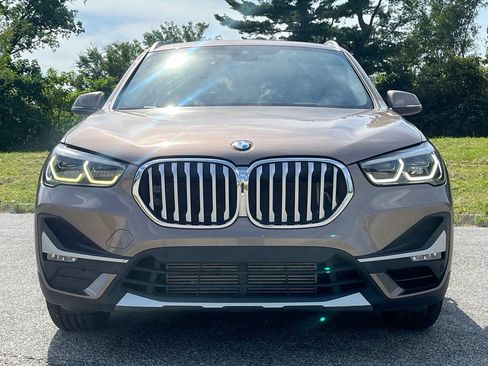 Used 2020 BMW X1 xDrive28i w/ Convenience Package AWD/4WD image 2