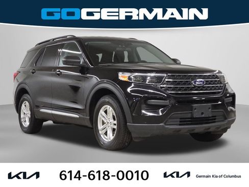 Used 2023 Ford Explorer XLT image 4