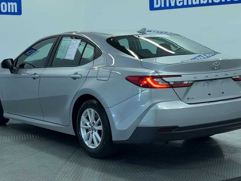 Used 2025 Toyota Camry LE w/ Convenience Package FWD image 6