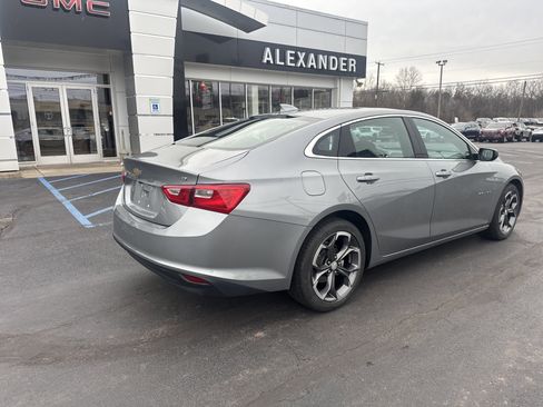 Used 2023 Chevrolet Malibu LT image 3