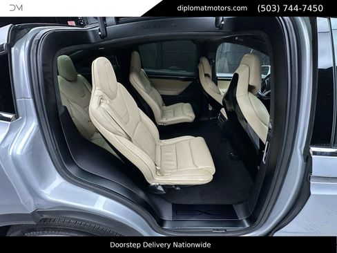 Used 2016 Tesla Model X 75D image 21