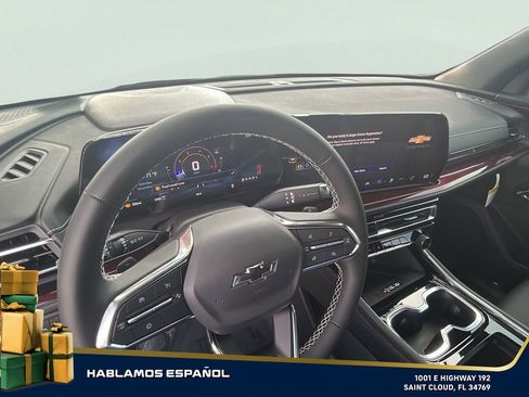 New 2026 Chevrolet Traverse Z71 w/ Driver Confidence Package image 17