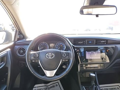 Used 2017 Toyota Corolla SE image 24