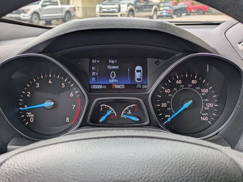 Used 2018 Ford Escape SE image 11