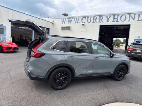 Used 2023 Honda CR-V Sport image 12