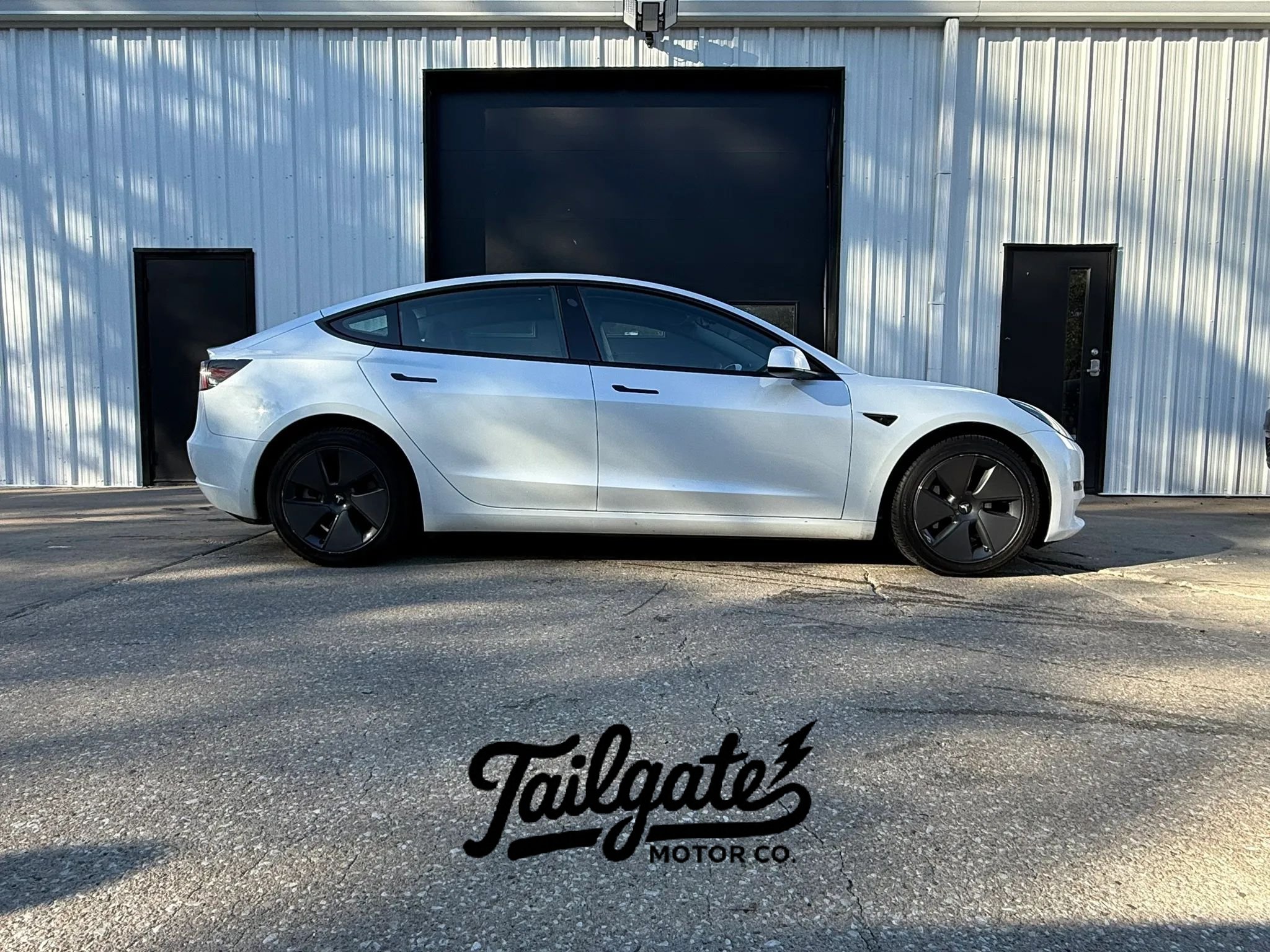 Used 2023 Tesla Model 3 Long Range AWD/4WD image 1