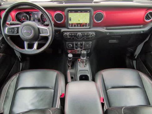 Used 2022 Jeep Wrangler Unlimited Rubicon w/ LED Lighting Group AWD/4WD image 15