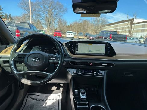 Used 2020 Hyundai Sonata Limited image 19