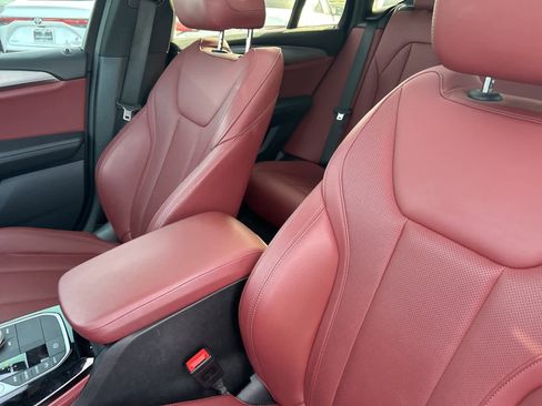 Used 2022 BMW X4 xDrive30i w/ Convenience Package image 21