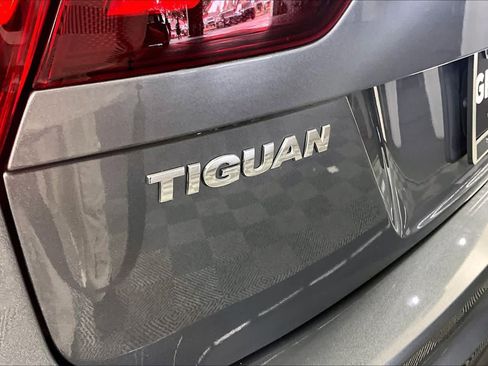 Used 2019 Volkswagen Tiguan S w/ Driver Assistance Package image 29