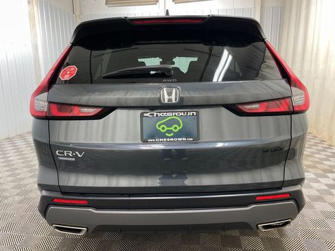 Used 2024 Honda CR-V Sport image 16