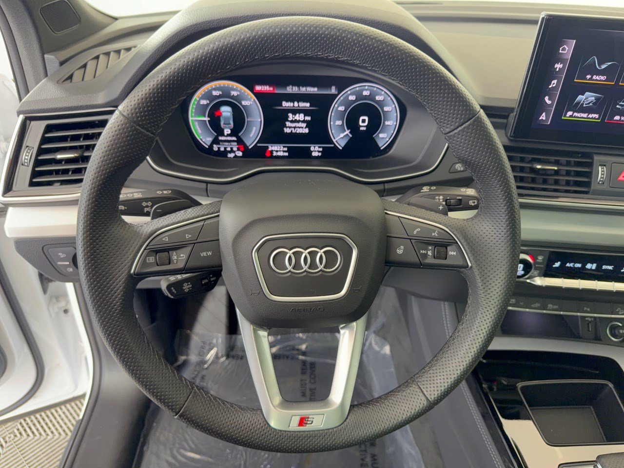 Used 2024 Audi Q5 e Premium Plus w/ Premium Plus Package AWD/4WD image 10