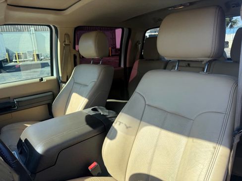 Used 2016 Ford F250 Lariat w/ Lariat Ultimate Package image 44