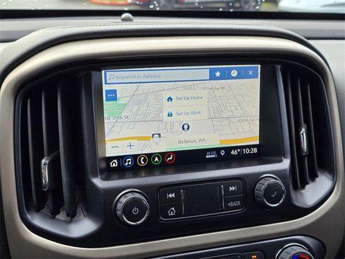 Used 2022 GMC Canyon Denali w/ Denali Black Edition Package image 26