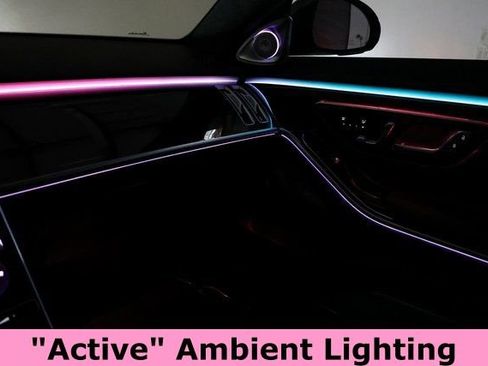 Used 2024 Mercedes-Benz S 580 S 580 4MATIC image 40