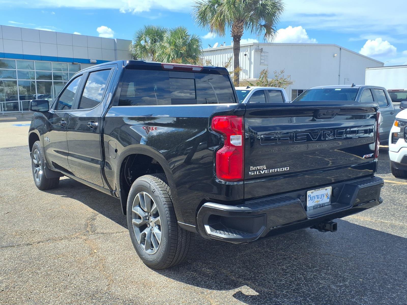 New 2026 Chevrolet Silverado 1500 RST w/ Texas Edition Plus RWD image 2