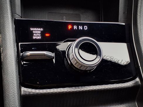 Used 2024 Jeep Grand Cherokee L Limited w/ Luxury Tech Group II image 22