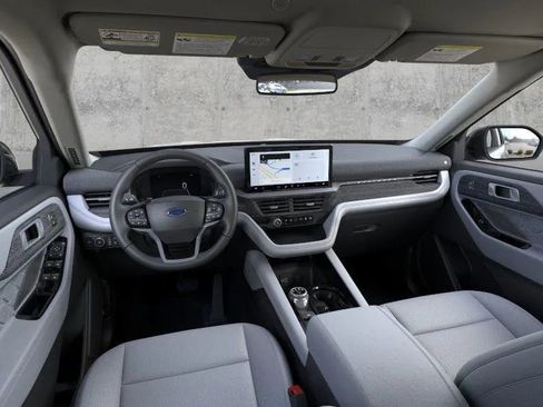 New 2026 Ford Explorer Platinum AWD/4WD image 9