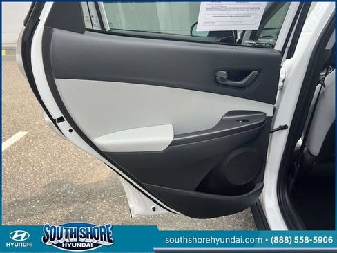 Certified 2023 Hyundai Kona SEL AWD/4WD image 14