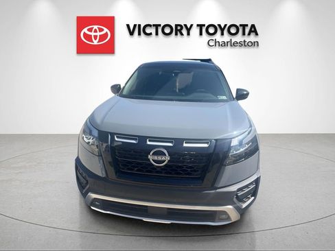 Used 2024 Nissan Pathfinder Rock Creek AWD/4WD image 2