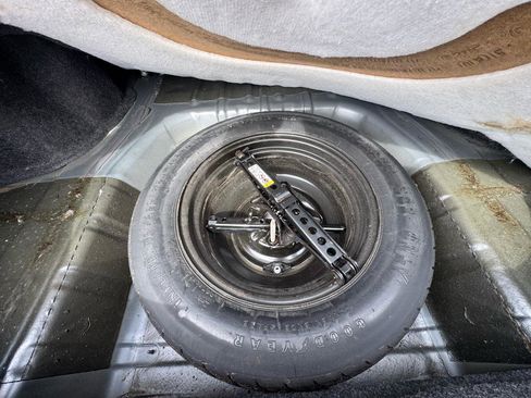 Used 2012 Chrysler 200 Limited w/ Sun/Sound Group image 22