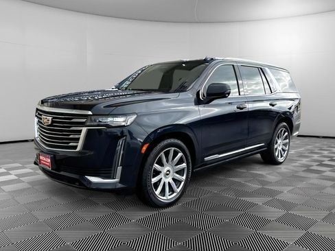 Used 2022 Cadillac Escalade Premium Luxury Platinum w/ Heavy-Duty Trailer Package AWD/4WD image 1