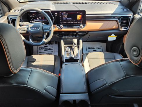 New 2026 GMC Canyon AT4 w/ Nightfall Essentials Package AWD/4WD image 10