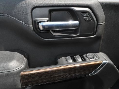 Used 2020 Chevrolet Silverado 1500 RST AWD/4WD image 12