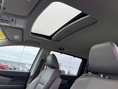 Used 2016 Honda Odyssey EX-L image 27