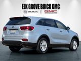 Used 2020 Kia Sorento LX image 4