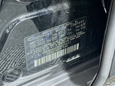 Used 2024 Hyundai Ioniq 6 SEL RWD image 12