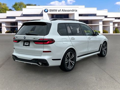 Used 2026 BMW X7 xDrive40i AWD/4WD image 7
