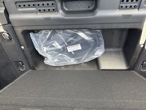 Certified 2025 Jeep Wrangler Unlimited Sahara w/ Safety Group image 8