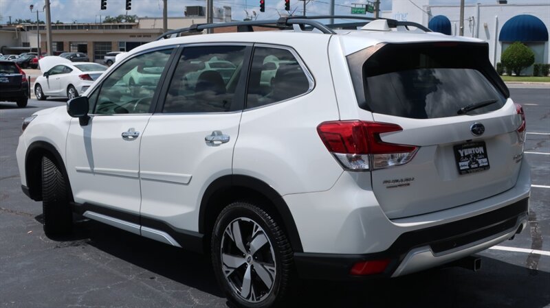 Used 2019 Subaru Forester Touring AWD/4WD image 8