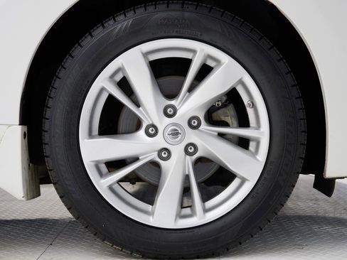Used 2013 Nissan Altima 2.5 SL w/ Technology Pkg FWD image 27