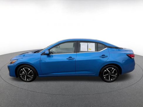 Used 2025 Nissan Sentra SV FWD image 7