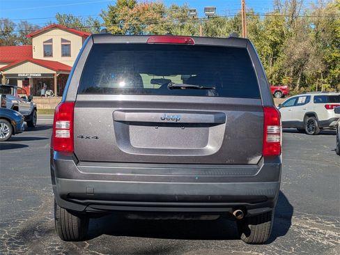 Used 2016 Jeep Patriot Sport w/ Power Value Group image 5