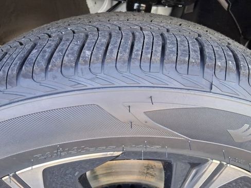 New 2026 INFINITI QX60 Autograph w/ Dark Cargo Package image 27