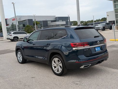Certified 2023 Volkswagen Atlas SE w/ Panoramic Sunroof Package FWD image 4