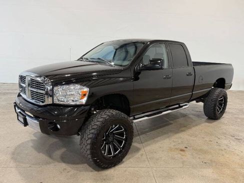 Used 2006 Dodge Ram 2500 Truck SLT w/ Quad Cab Big Horn Value Group AWD/4WD image 2